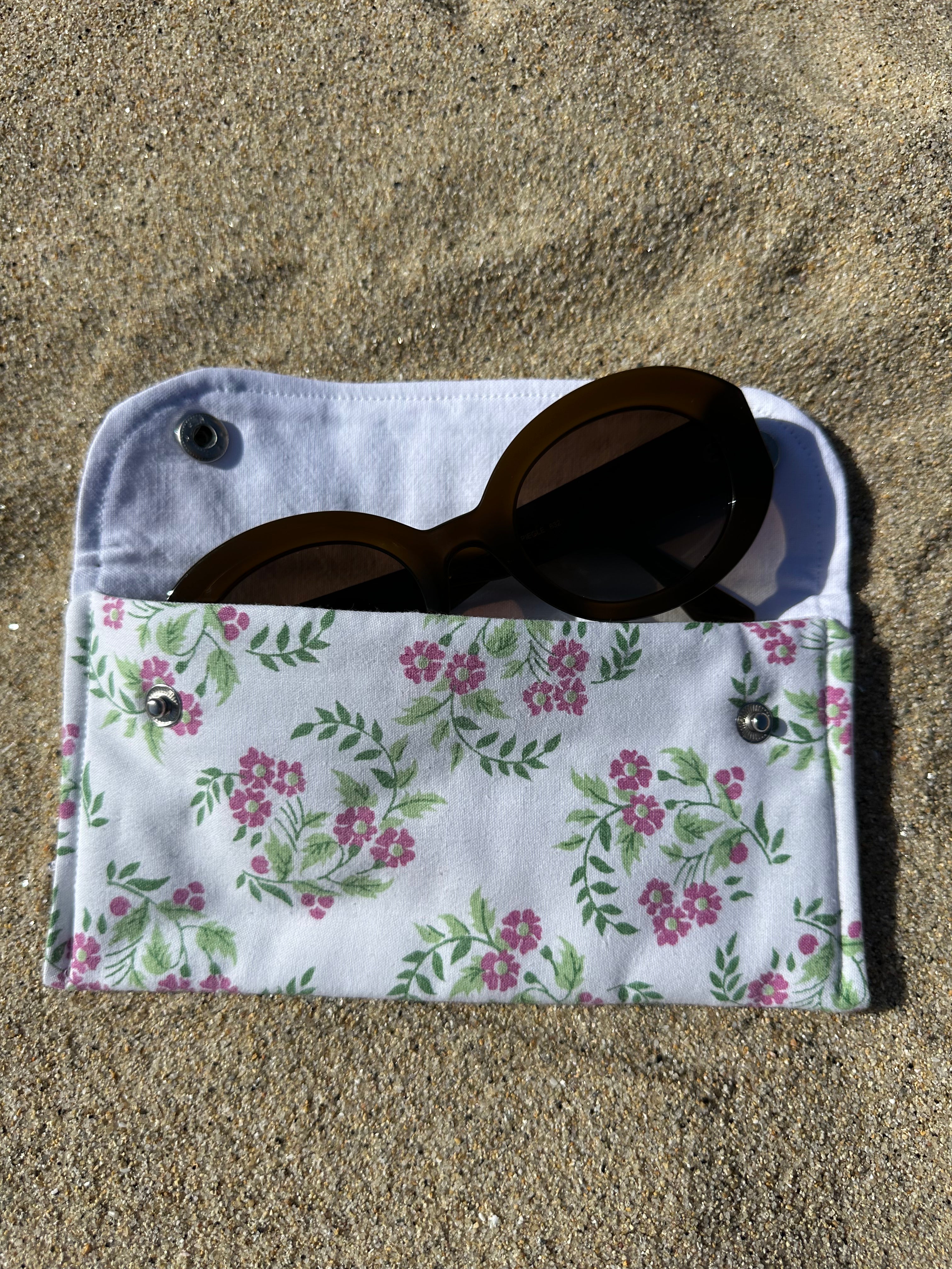 Etui à lunettes